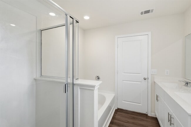 Photo - 11739 Armadale Dr