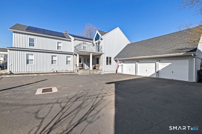 Photo - 14 Plymouth Ave