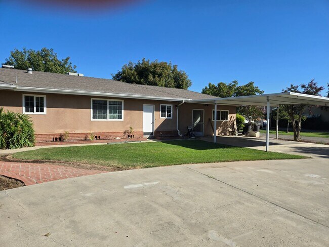 Photo - Country Home