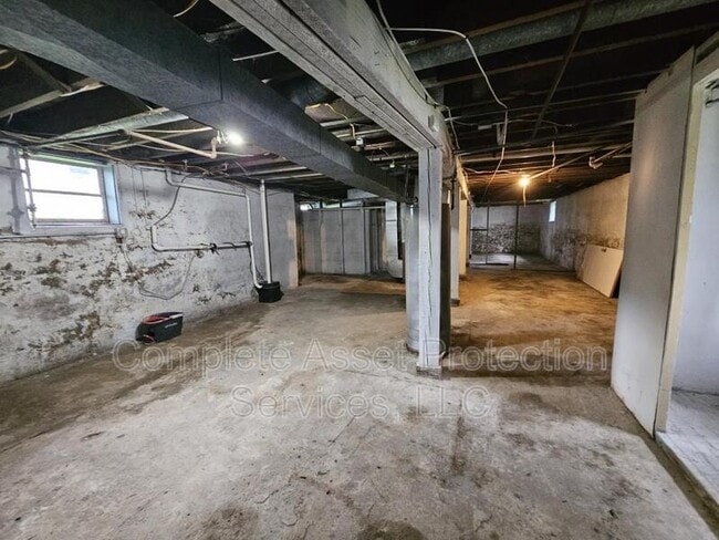 Photo - 1105 Woodward St