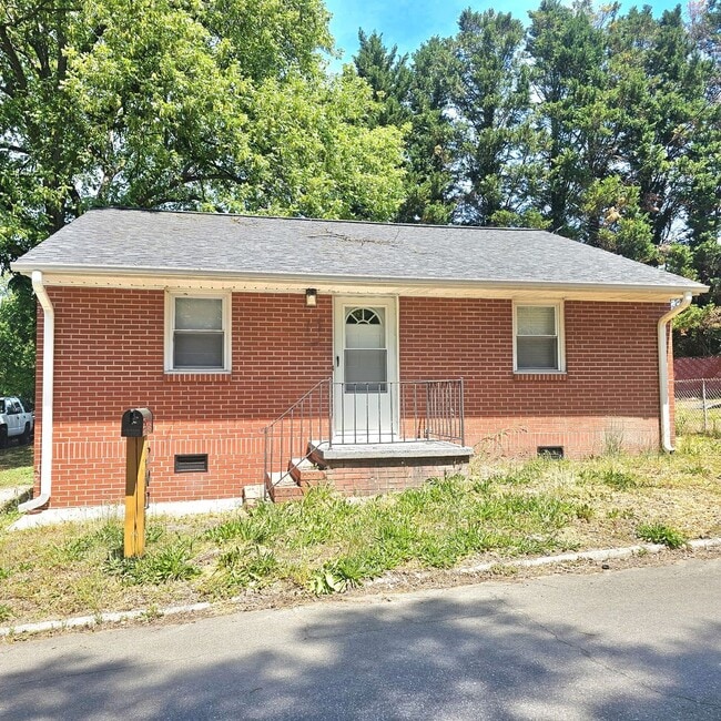 Building Photo - 2 bedroom home for rent!