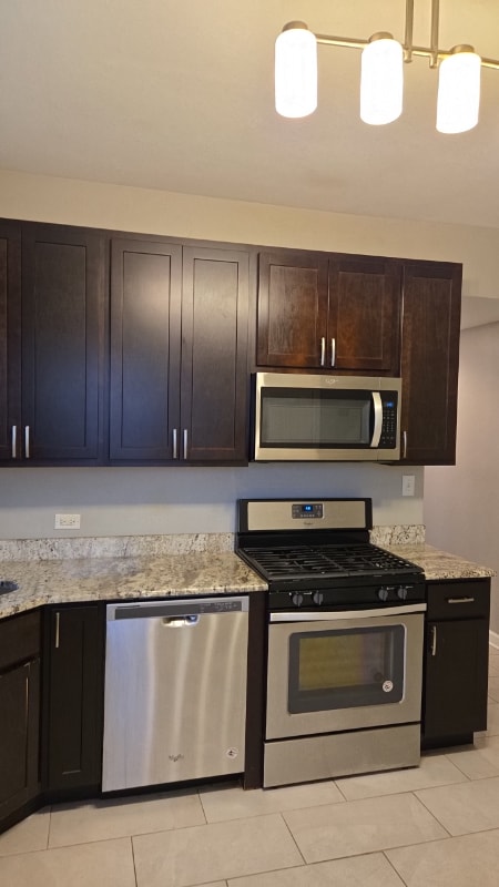 Photo - 535 E 46th Pl Unit 535 E 46th pl