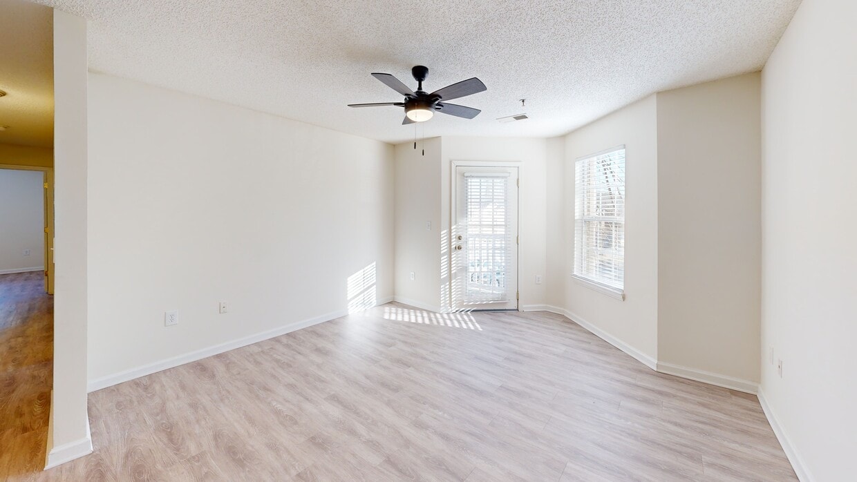 Photo - Rosewood at Clemson Apartments