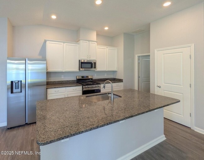 Photo - 60 Yellowfin Dr