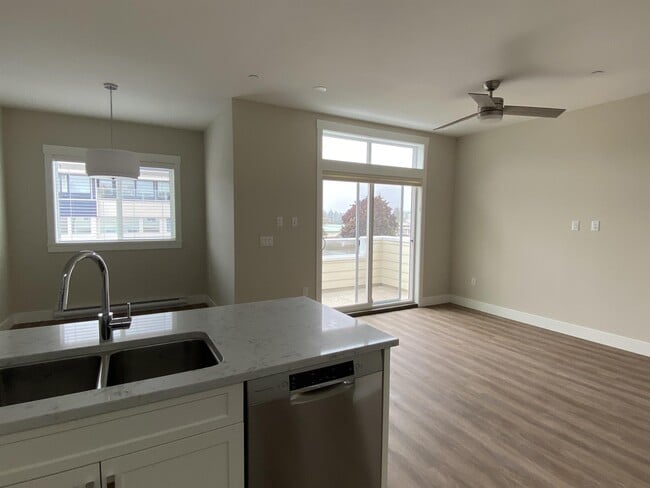 175 Weld St Unit 304