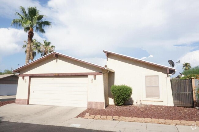 Building Photo - 1937 W Southbrooke Cir Rental