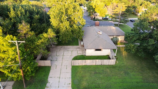Photo - Mid-Century 3 Bedroom in Pine Valley Estates