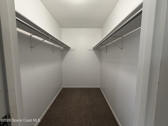 Photo - 760 John Adams Ln