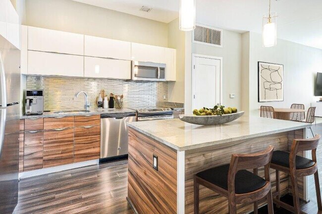 Photo - Persei at Pike and Rose