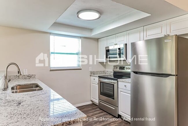 Photo - 6027 11th Ave