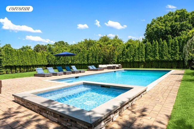 Photo - 15 Seasons Ln