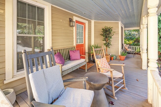 Photo - 24 Jefferson Dr