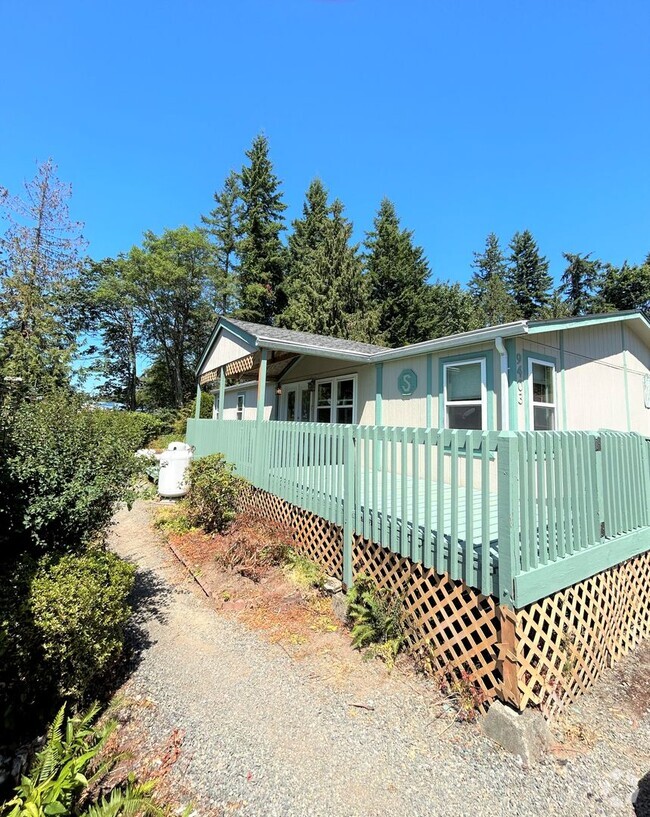 Building Photo - Spacious 3 bedroom 2 Bath In Forest Vista ... Rental