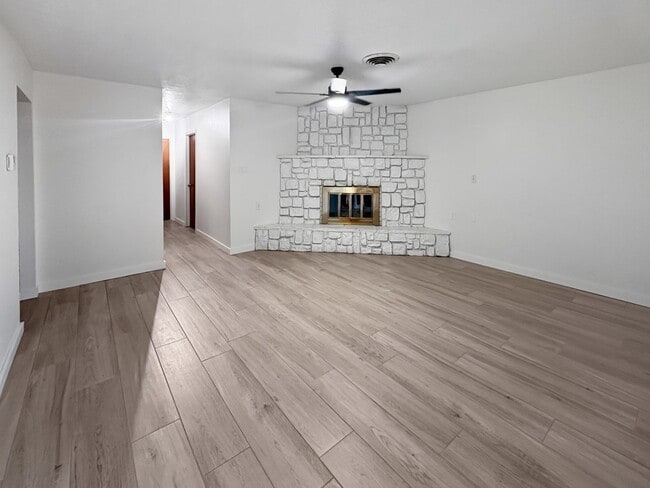 Photo - 620 E Aspen St