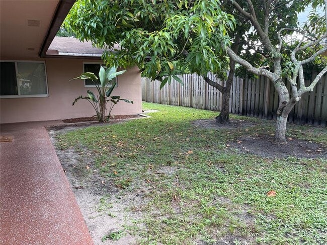 Photo - 5800 NW 15th St