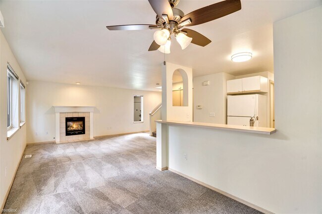 Photo - 3 br, 2.5 bath Duplex - 12611 119th Street...