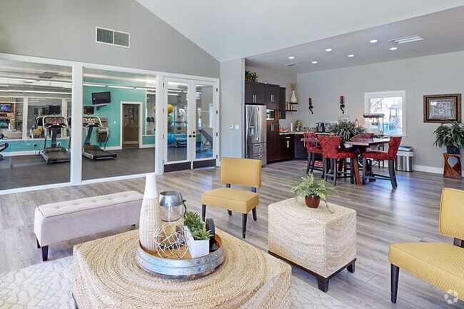 Leasing Office - Hidden Creek