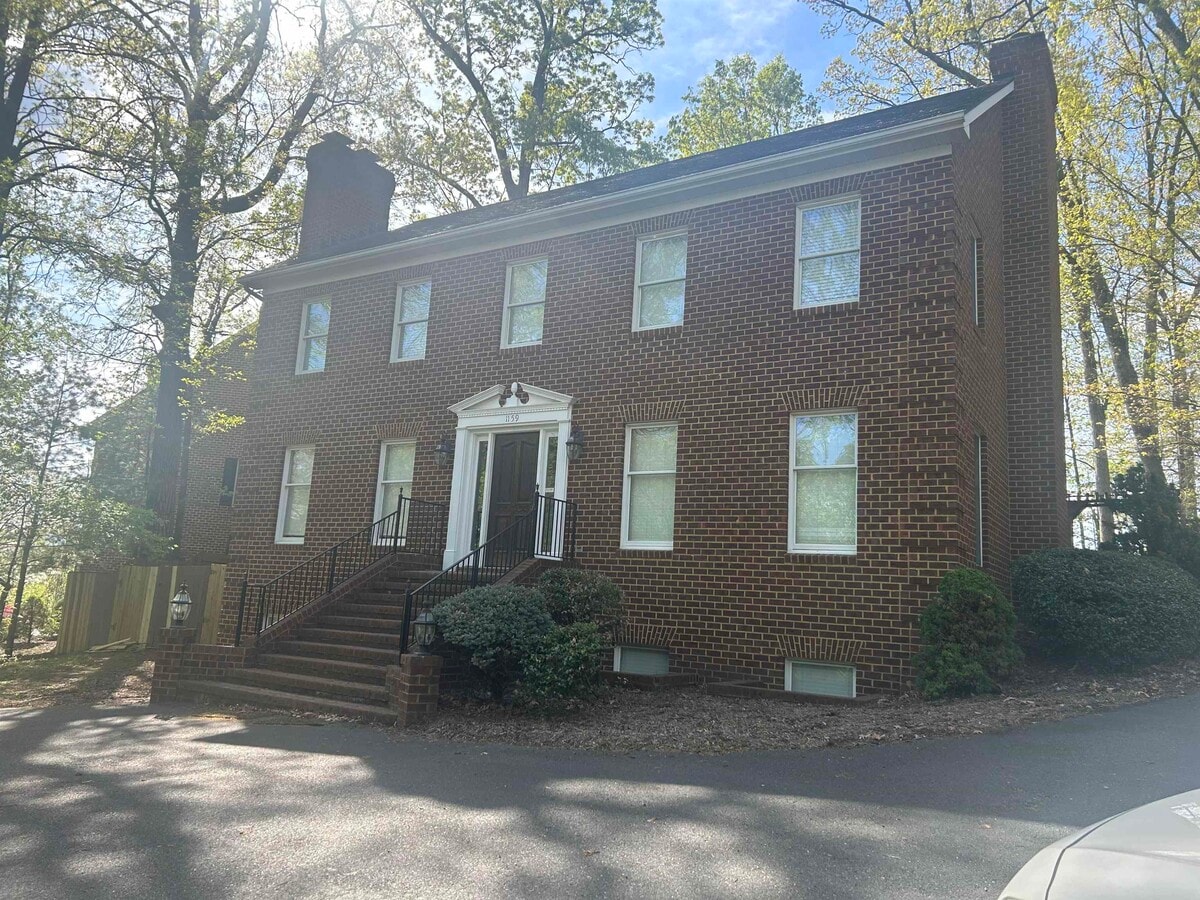 Photo - 1159 Nelson Dr House