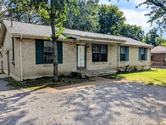 Building Photo - 721 Richards Rd Rental