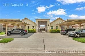 Building Photo - 3811 Paola St Unit 3