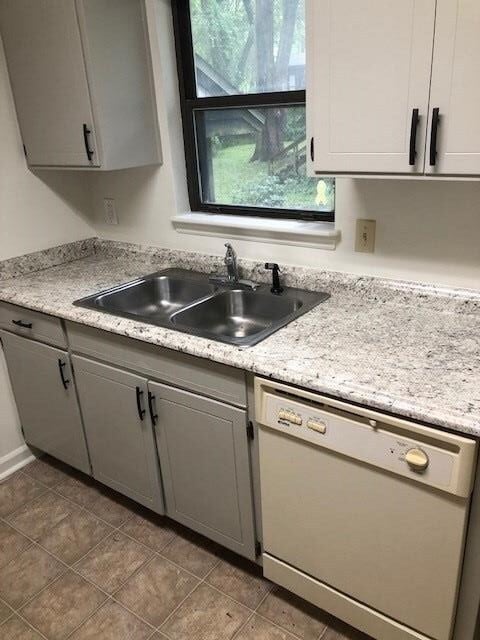 Photo - 1501 Twin Lakes Cir