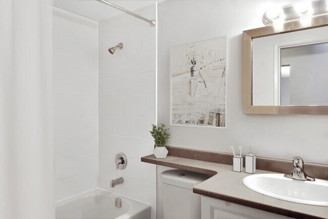 Sydney Place Apartments
