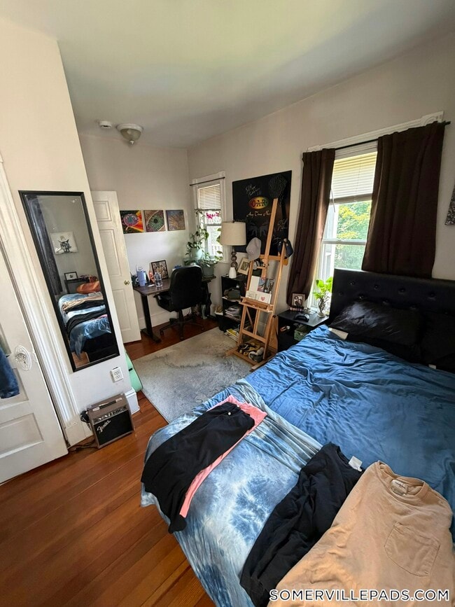 81 Newbury St Unit 2