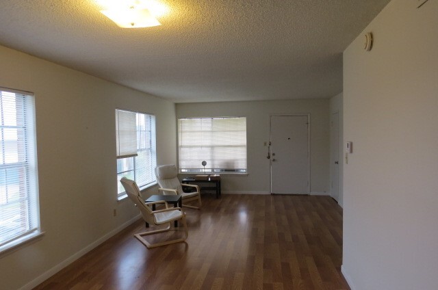 Photo - 1917 20th St Unit True