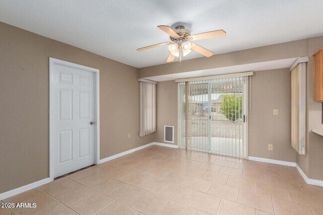 Photo - 12630 N Blue Ridge Dr