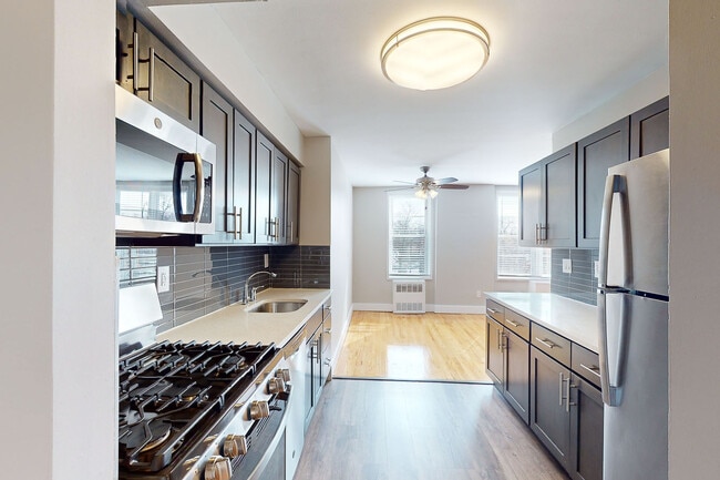 Photo - Parktowne Apartments