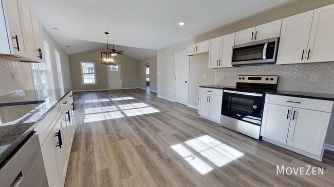 Photo - 4728 Wait Rd