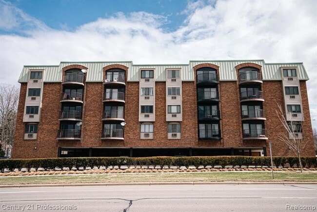 Photo - 35300 Woodward Ave Unit 406