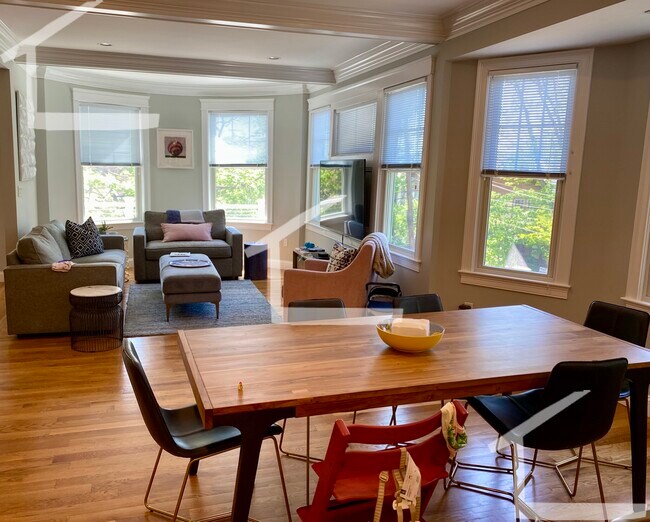 Photo - 119 Westbourne Ter Unit 1