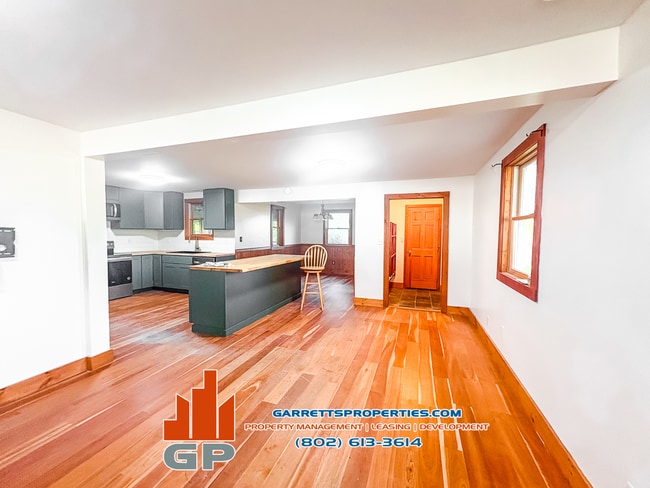 Photo - 175 Palmer Ct