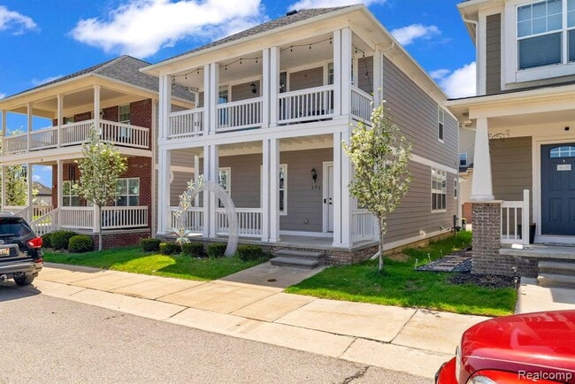 Photo - 171 Jotham Ave