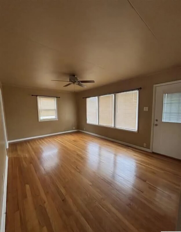 Photo - 222 Crestview Dr