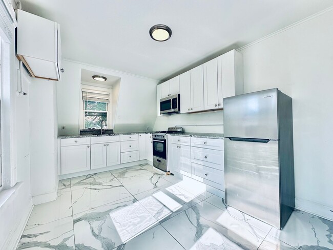 Photo - 66 Trumbull St Unit 66-5