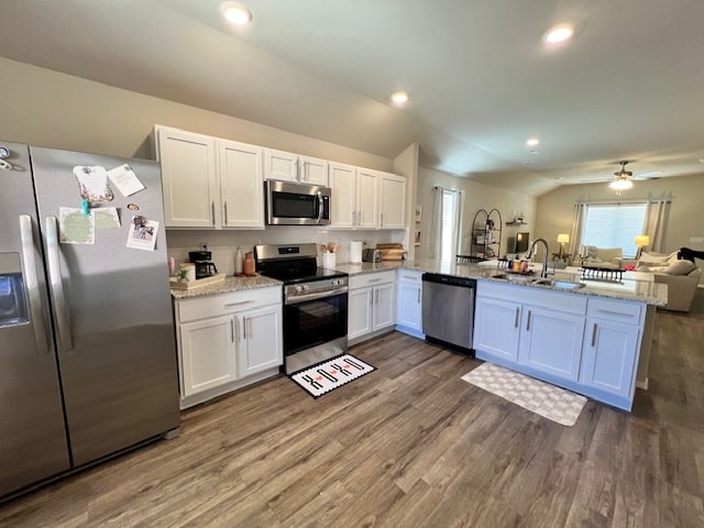 You'll love this kitchen - granite countertops, shaker white cabinets, stainless steel appliances. - 2488 N Raven Ln Unit 2488 N Raven Lane