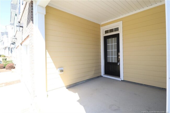 Photo - 643 Briarcliff St Townhome