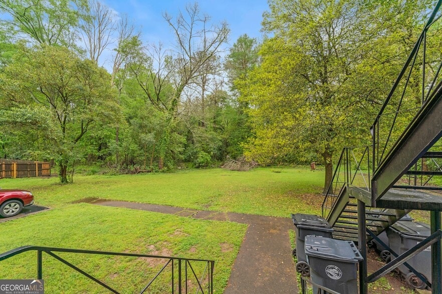 Photo - 147 Burnside St Unit 4