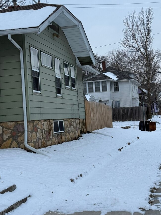 Photo - 1201 SW Garfield Ave