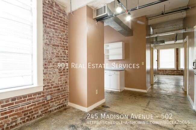 Photo - 245 Madison Ave
