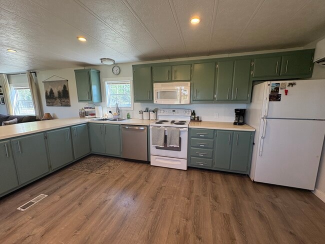 Photo - 110 Stardust Trl