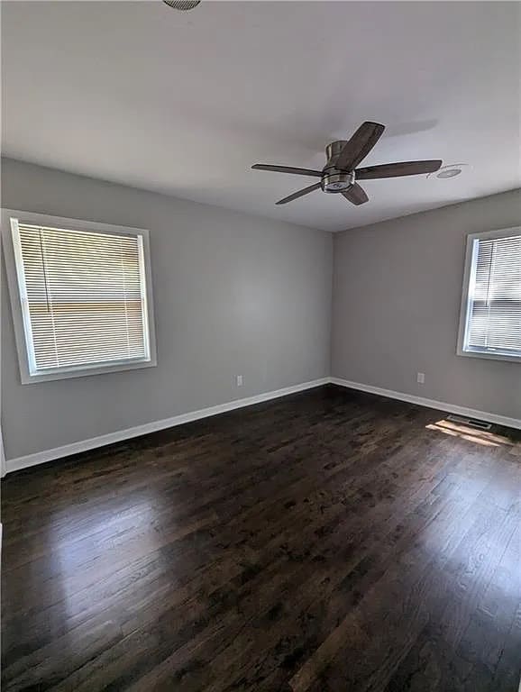 Photo - Room in House on Sheppard Dr