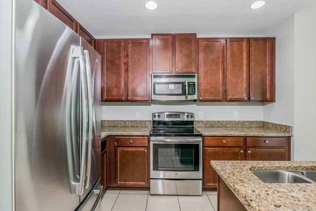 Photo - 3722 Brambly Ave