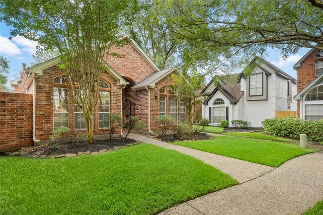 Photo - 6627 Queensclub Dr