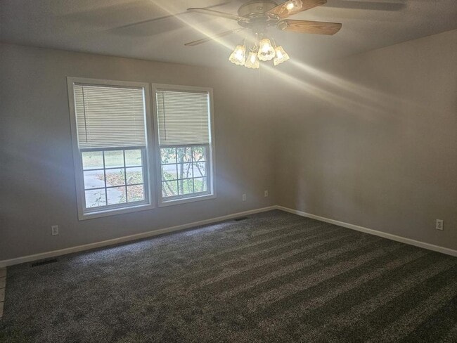 Photo - 227 Elm St