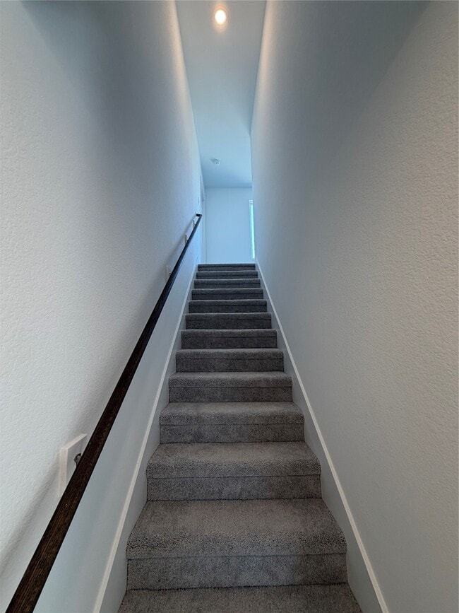 Photo - 16819 Old Wagon Wy