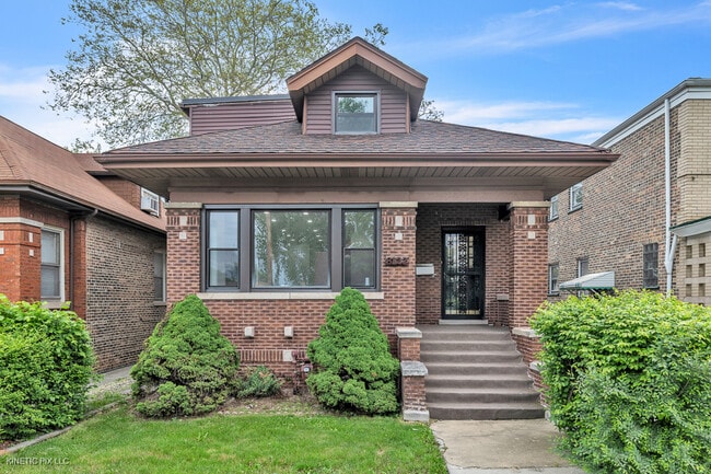 Photo - 8127 S Jeffery Blvd House
