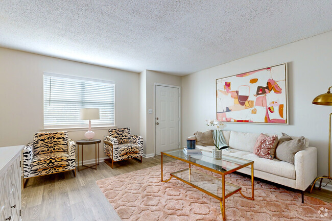 2BR - 2BA, 1075SF